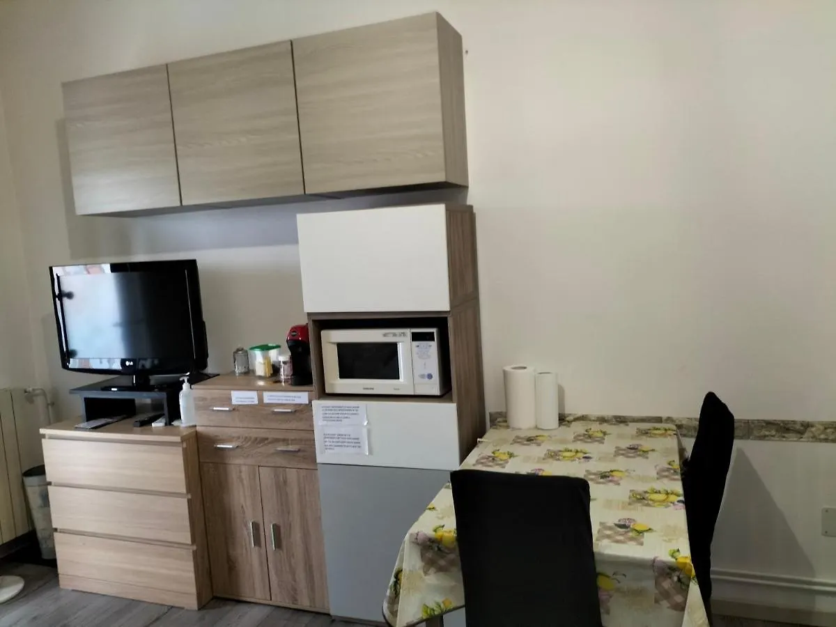 Affitti Brevi Ferrera Monolocale Ferrera 20 Minuti Da Rho Fiera E San Siro Apartment Bareggio