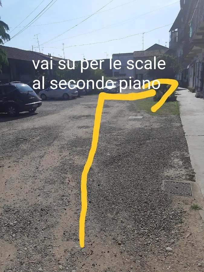 Affitti Brevi Ferrera Monolocale Ferrera 20 Minuti Da Rho Fiera E San Siro Apartment Bareggio Italy
